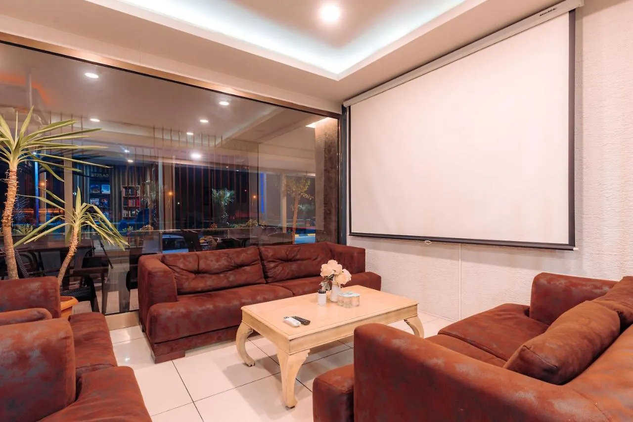 Aksular Hotel Trabzon 4*,